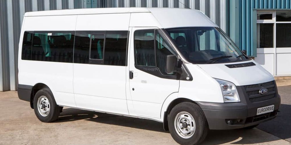How To Get Luton Minibus Hire |  Minibus Express