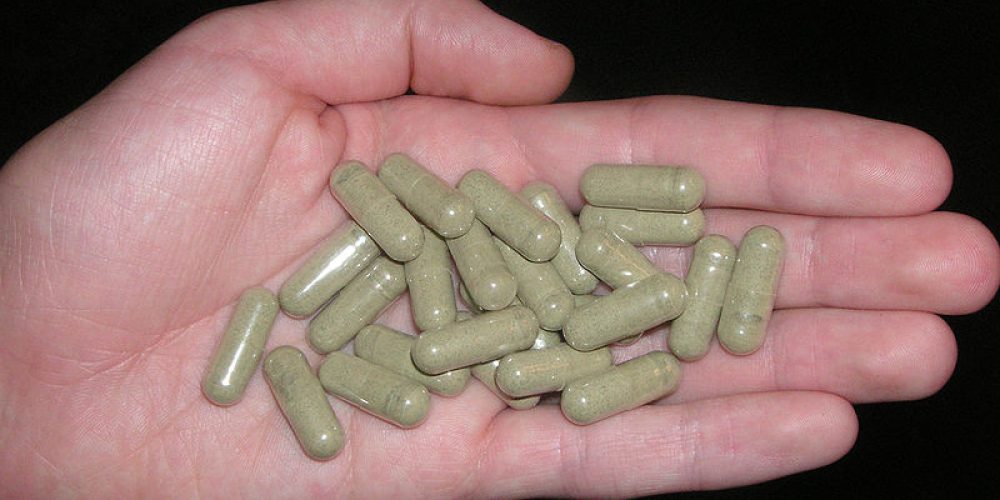 is kratom dangerous?