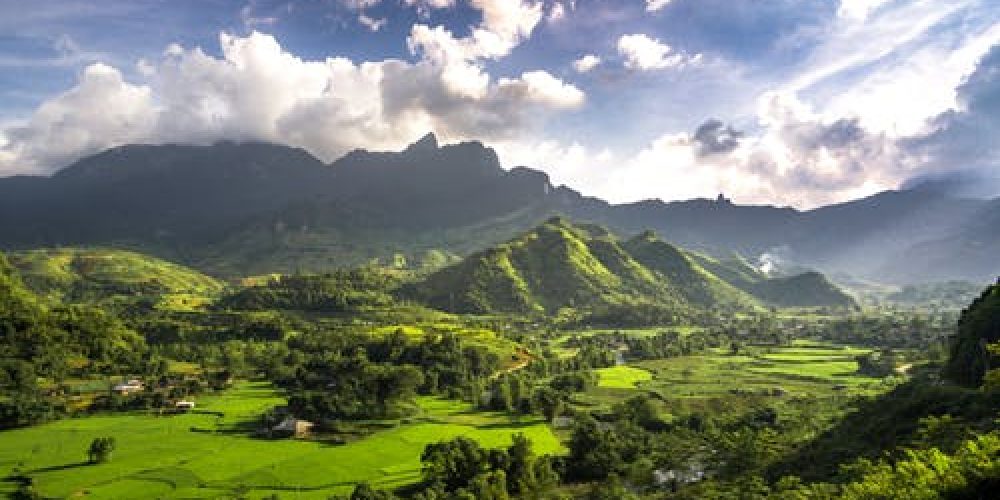 Traveling on a Shoestring Around Vietnam