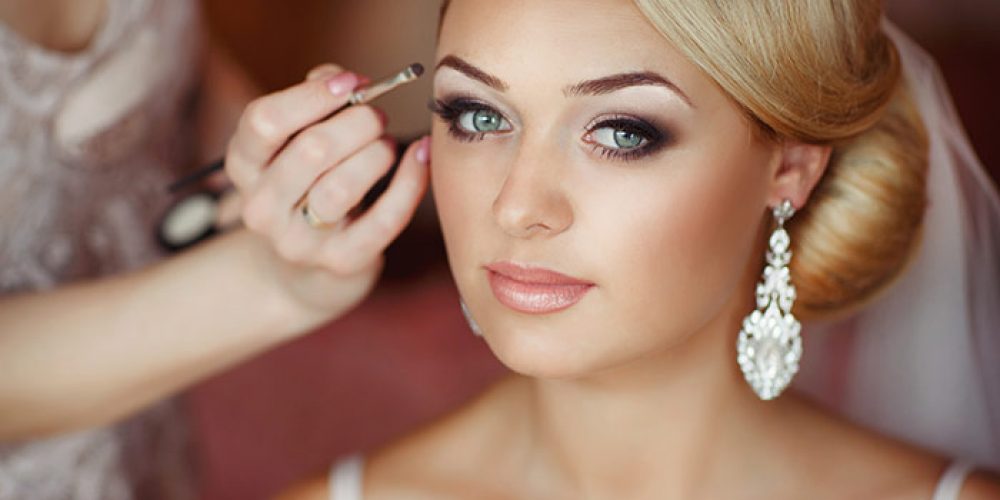 16 Latest Bridal Makeup Trends For Wedding 2022