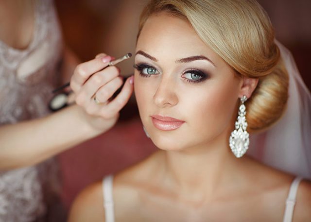 16 Latest Bridal Makeup Trends For Wedding 2022