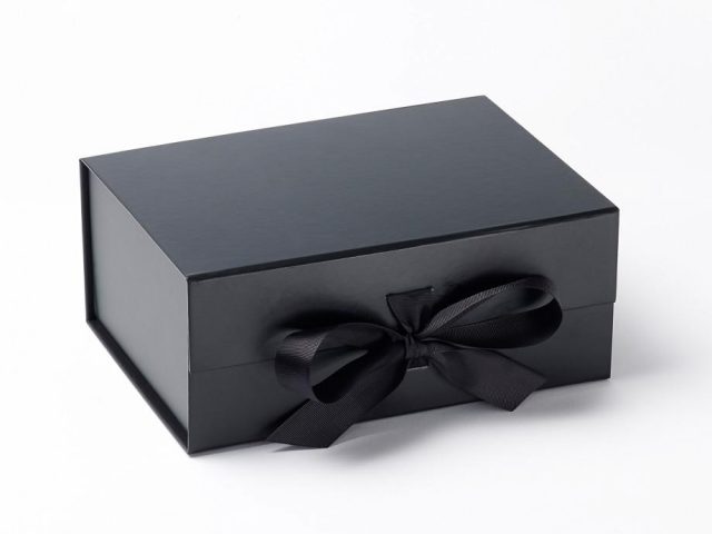 Are You Searching For Classy Kraft Retail Boxes | RSF Packaging